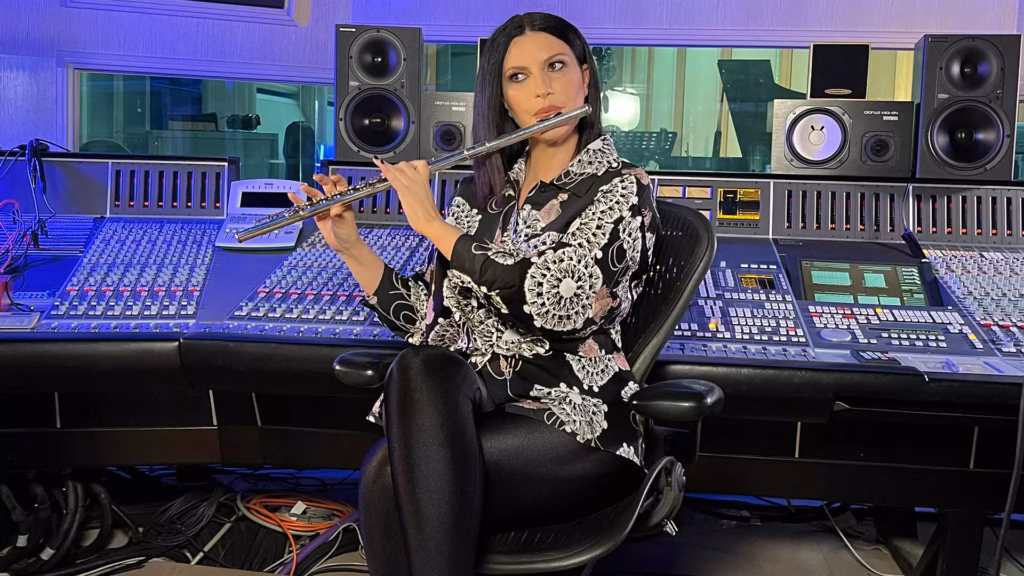 Laura Pausini It Goes To 11 Hero