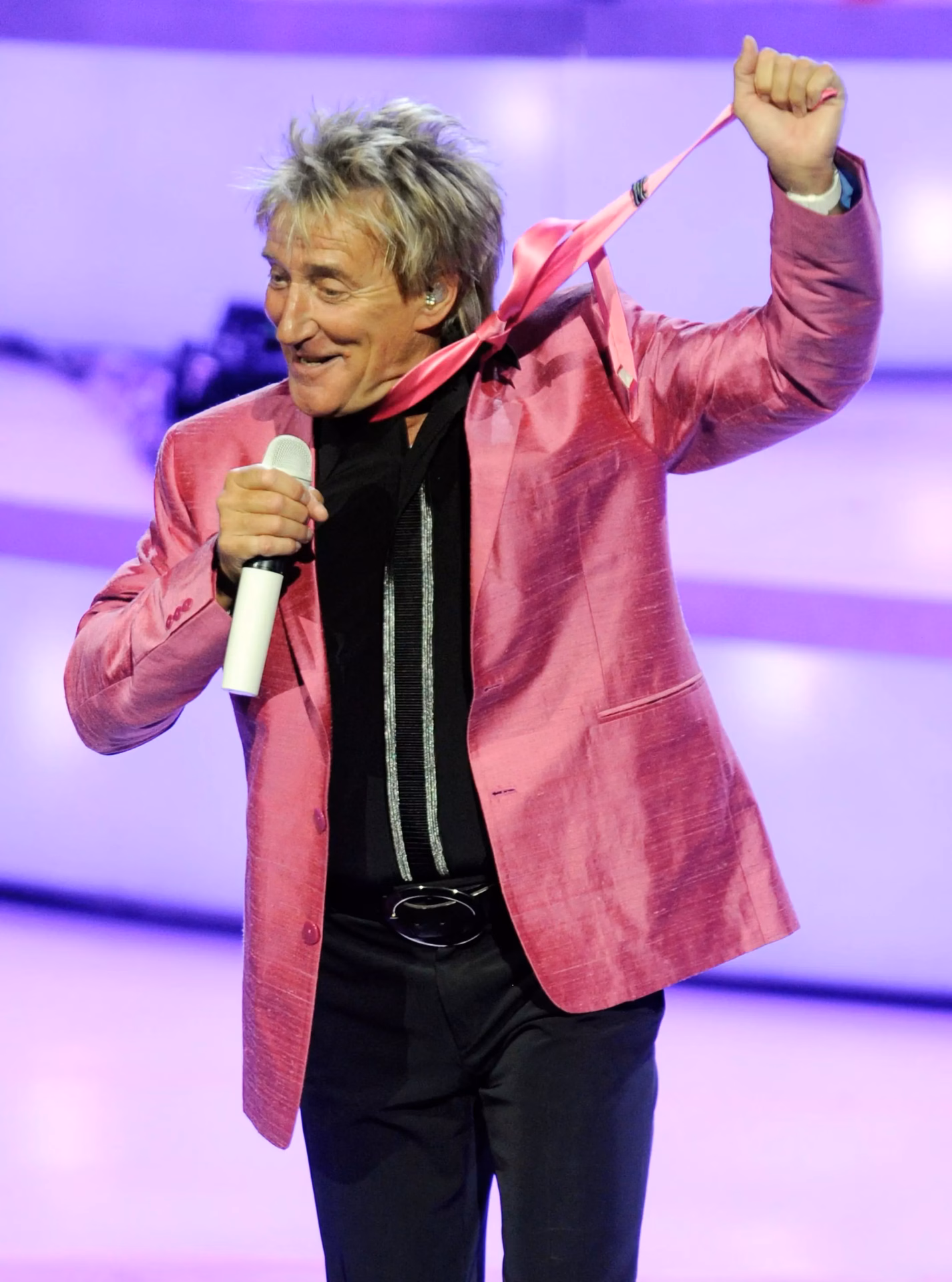 FYI/TMI: Mumford & Sons Heat Up Hot 100, Rod Stewart Doesn’t Feel So Hot