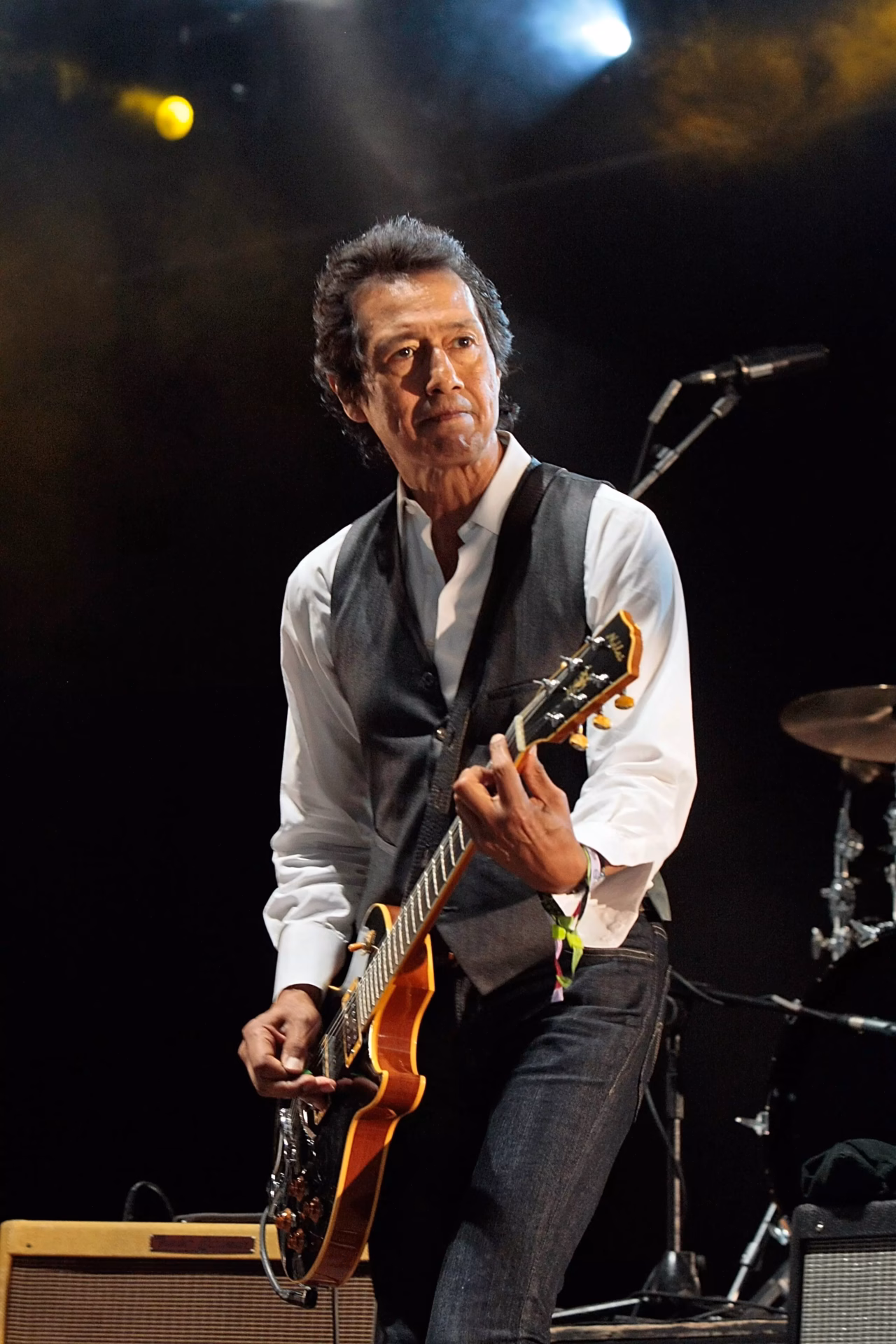 Alejandro Escovedo Is A Man Of The World