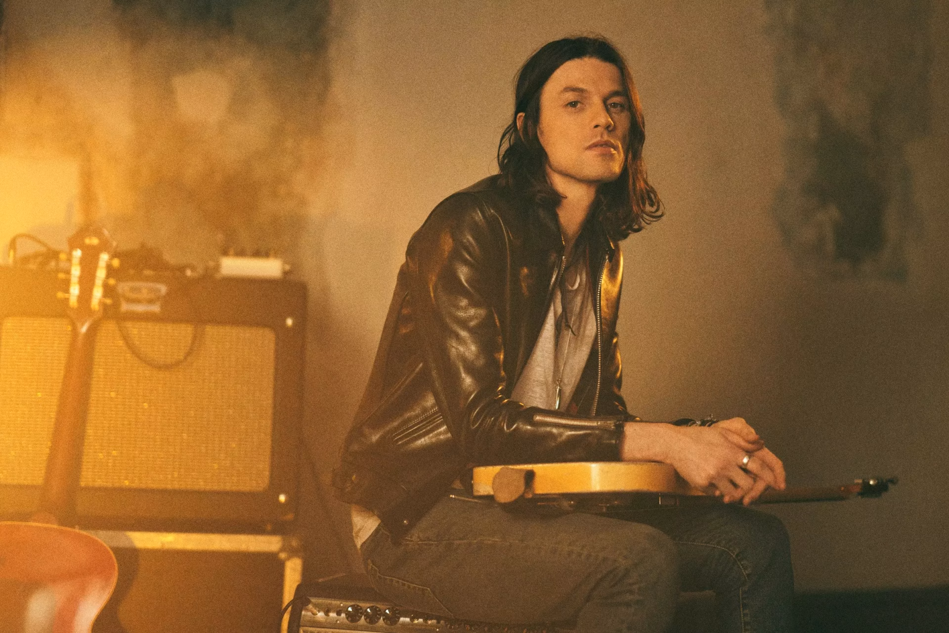 How James Bay Found The Courage To Be Vulnerable For New Album ‘Leap’