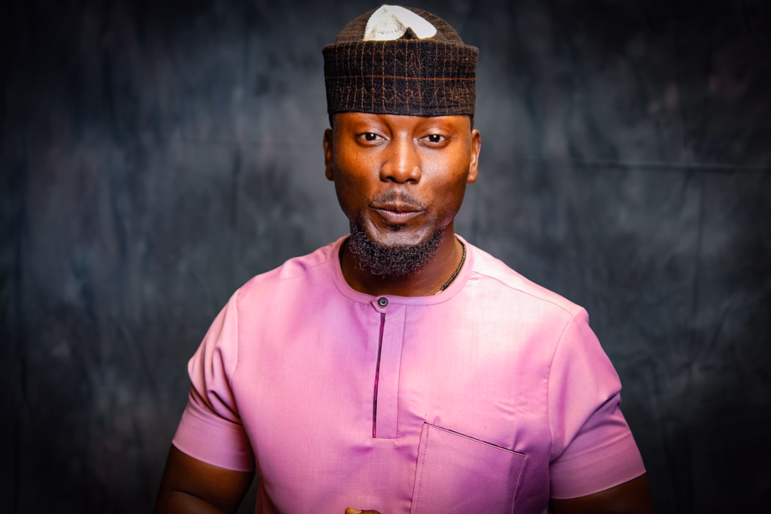 Inside Afrobeats Artist Ayoinmotion’s Journey To ESSENCE Fest