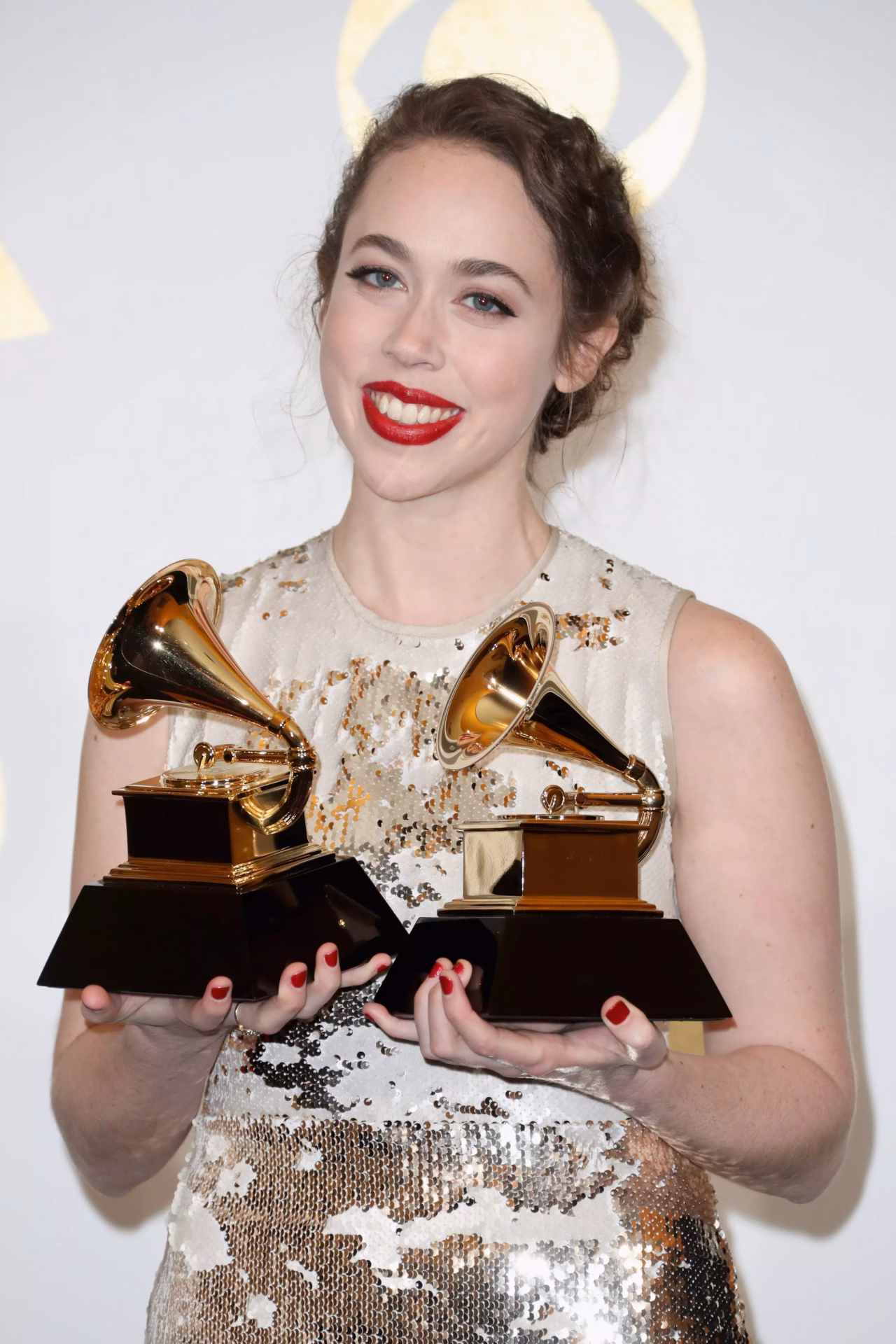 Sarah Jarosz Graduates to GRAMMY Winner with ‘Undercurrent’