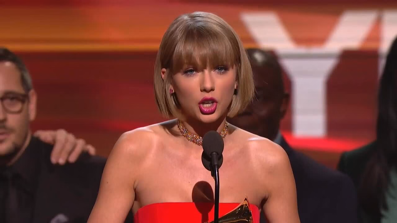 Taylor Swift wins Album Of The Year GRAMMY for ‘1989’
