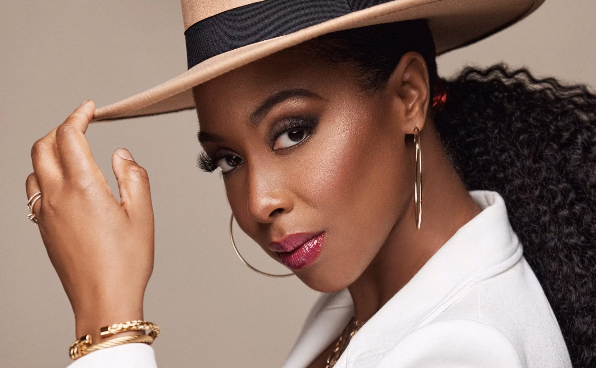 Howard University Professor Carolyn Malachi On The Importance Of Music Education & Discovering What Moves You As An Artist