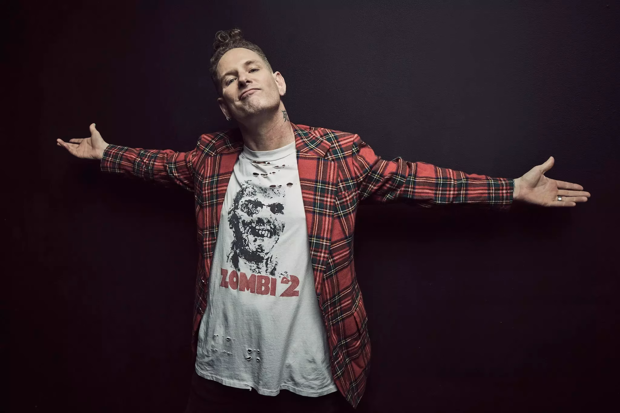 Corey Taylor Finds Home Within Exploration On ‘CMF2’: “This Is The Closest To The Real Me That I’ve Been”