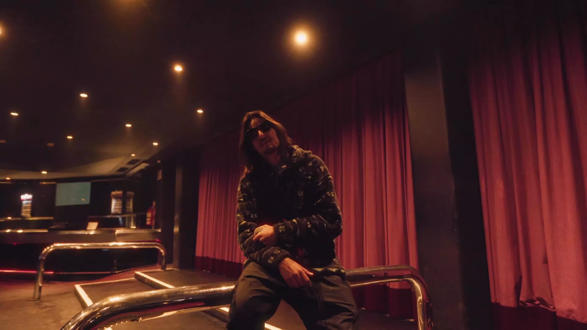 Press Play At Home: Danny Ocean Shows A More Intimate Side With His Yearning “Fuera Del Mercado” Performance