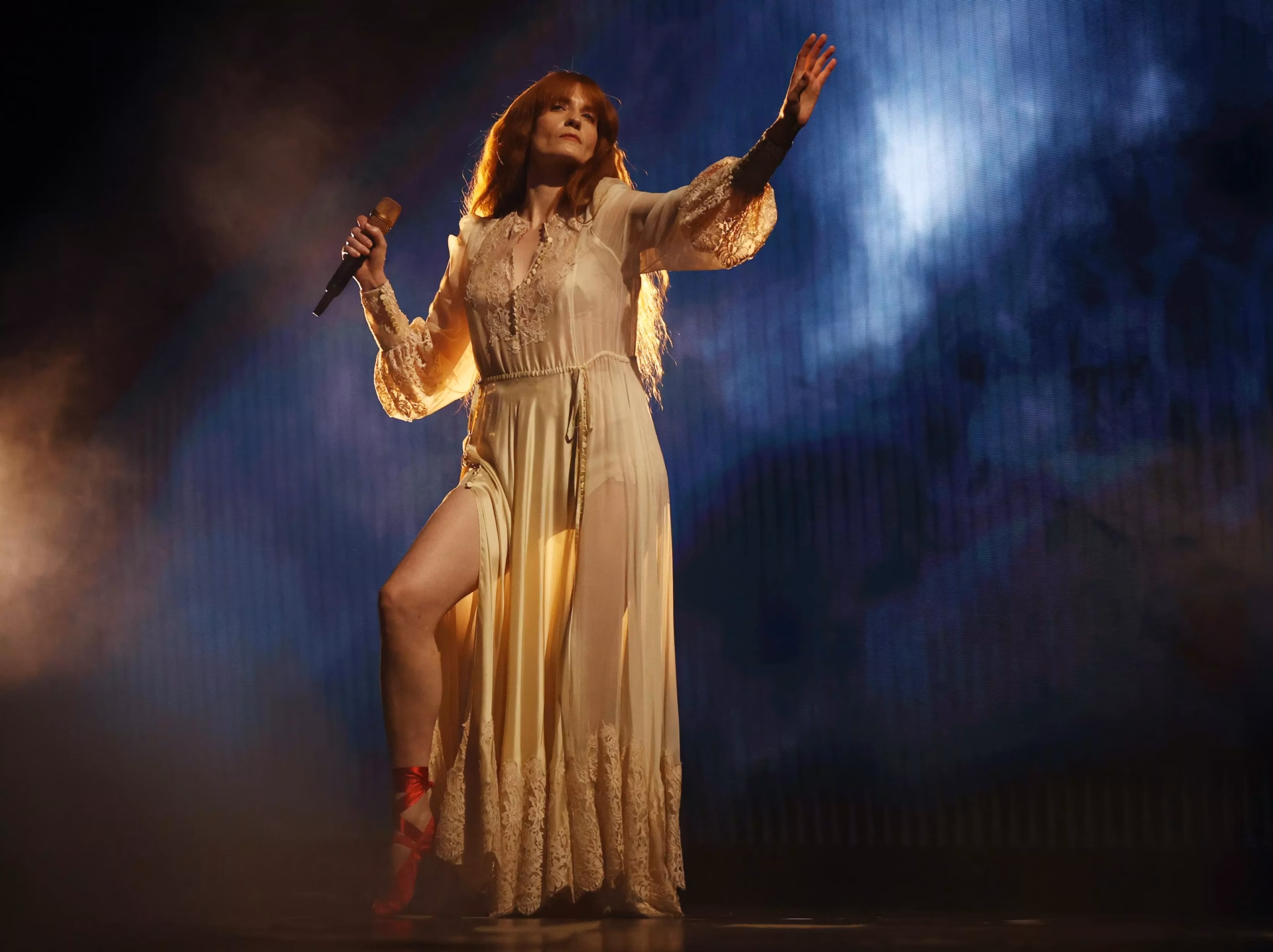 Florence + The Machine’s Road To ‘Dance Fever’: How Agoraphobia, Motherhood And Mass Mania Shaped The New Album