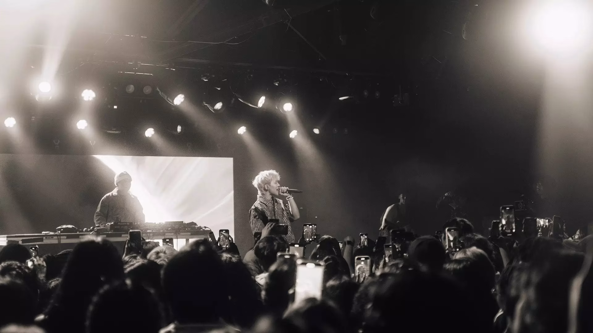 Herbal Tea & White Sofas: GEMINI Reveals The Items That Keep Him Energized On Tour