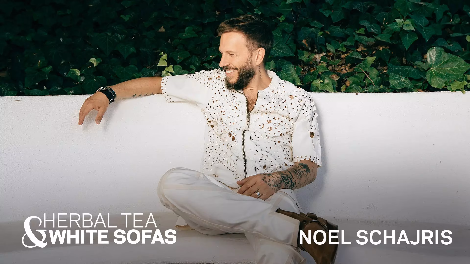 Noel Schajris’ Backstage Essentials Keep His Voice Stage-Ready | Herbal Tea & White Sofas