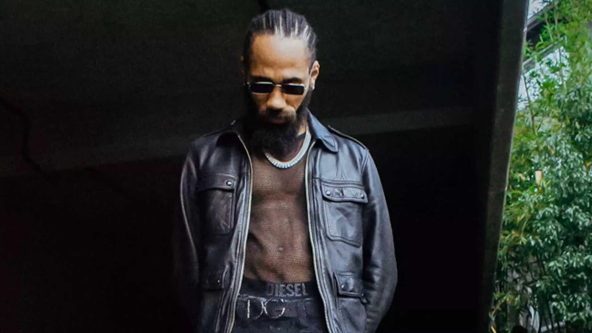 Herbal Tea & White Sofas: Afrobeats Star Phyno Requests Finger Foods, Cognac & Positivity Before He Hits the Stage