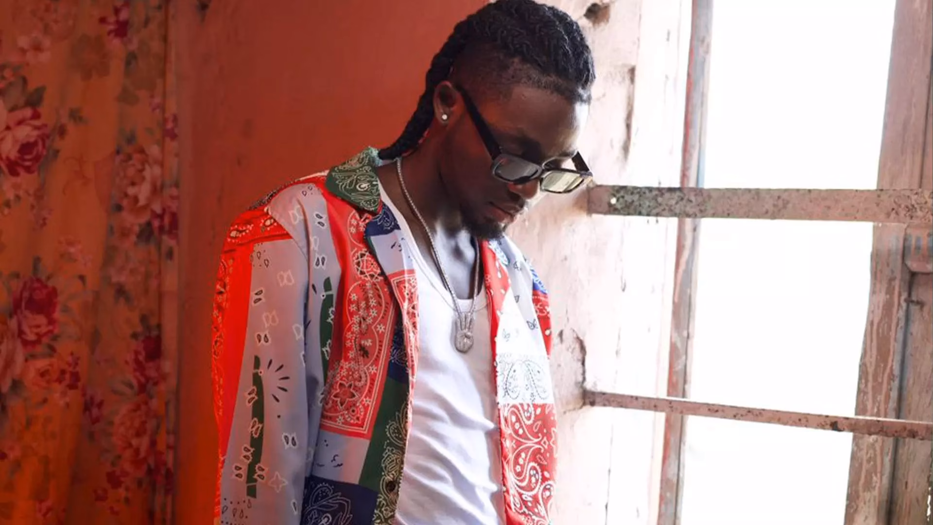 It Goes To 11: Omah Lay Shares His Favorite Musical Equipment And Breaks Down His Old-Fashioned Writing Process