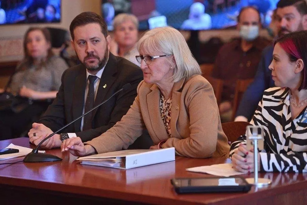 Illinois Governor Pritzker Signs Groundbreaking HB 4875 Into Law, Protecting Artists’ Rights in the Age of AI