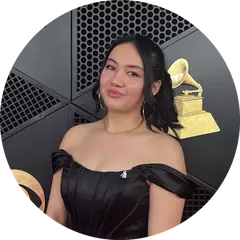 Jenia Viles