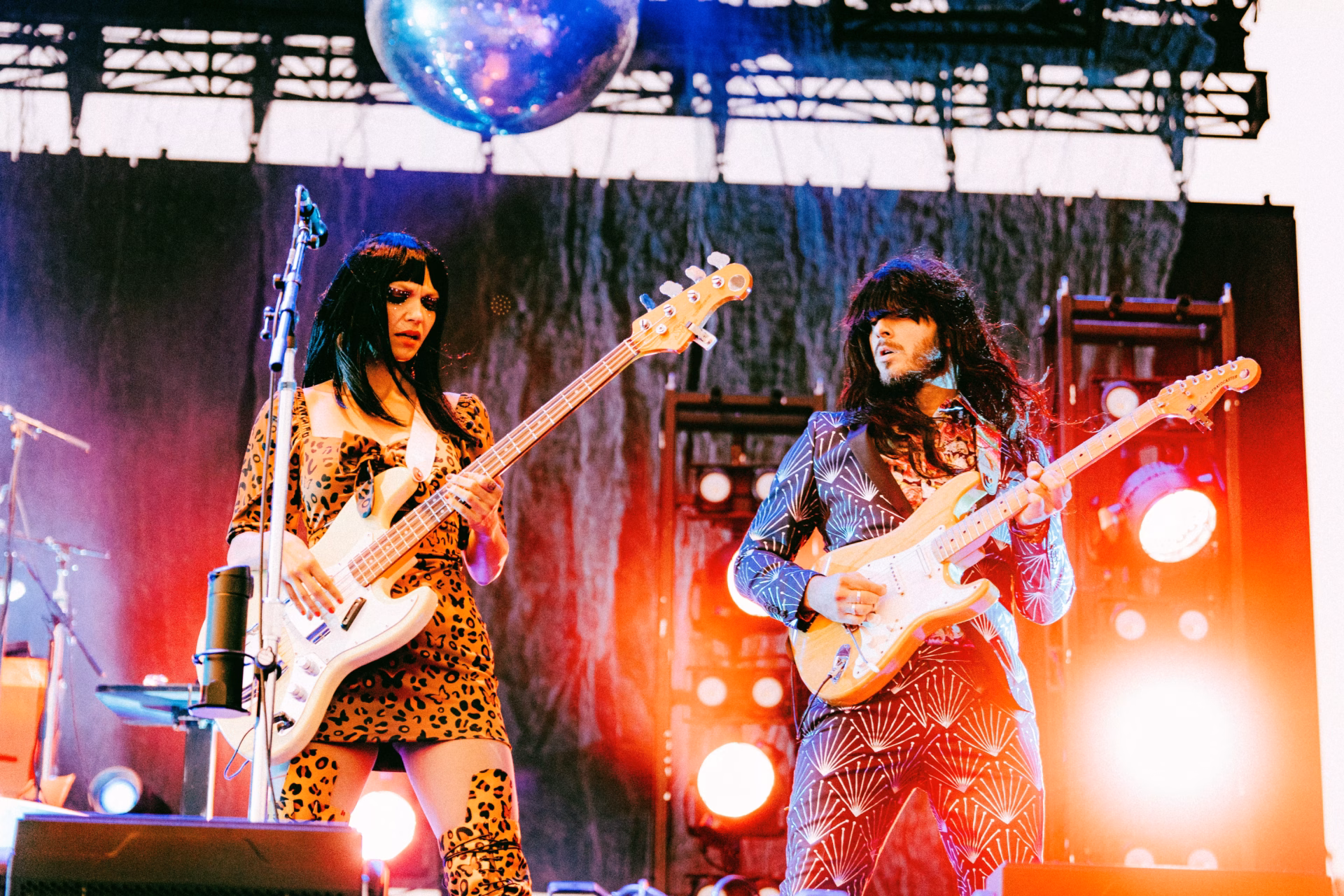 Khruangbin la primavera 2022