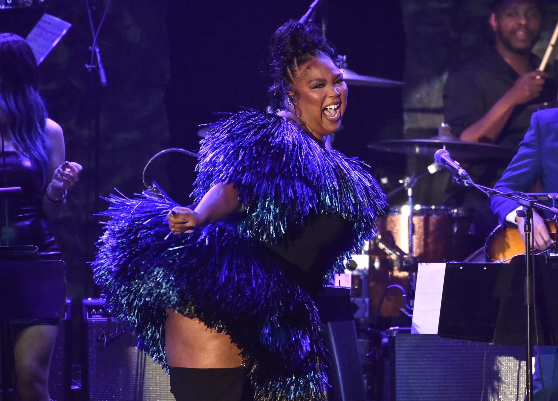 lizzo 2023 pre grammy gala performance