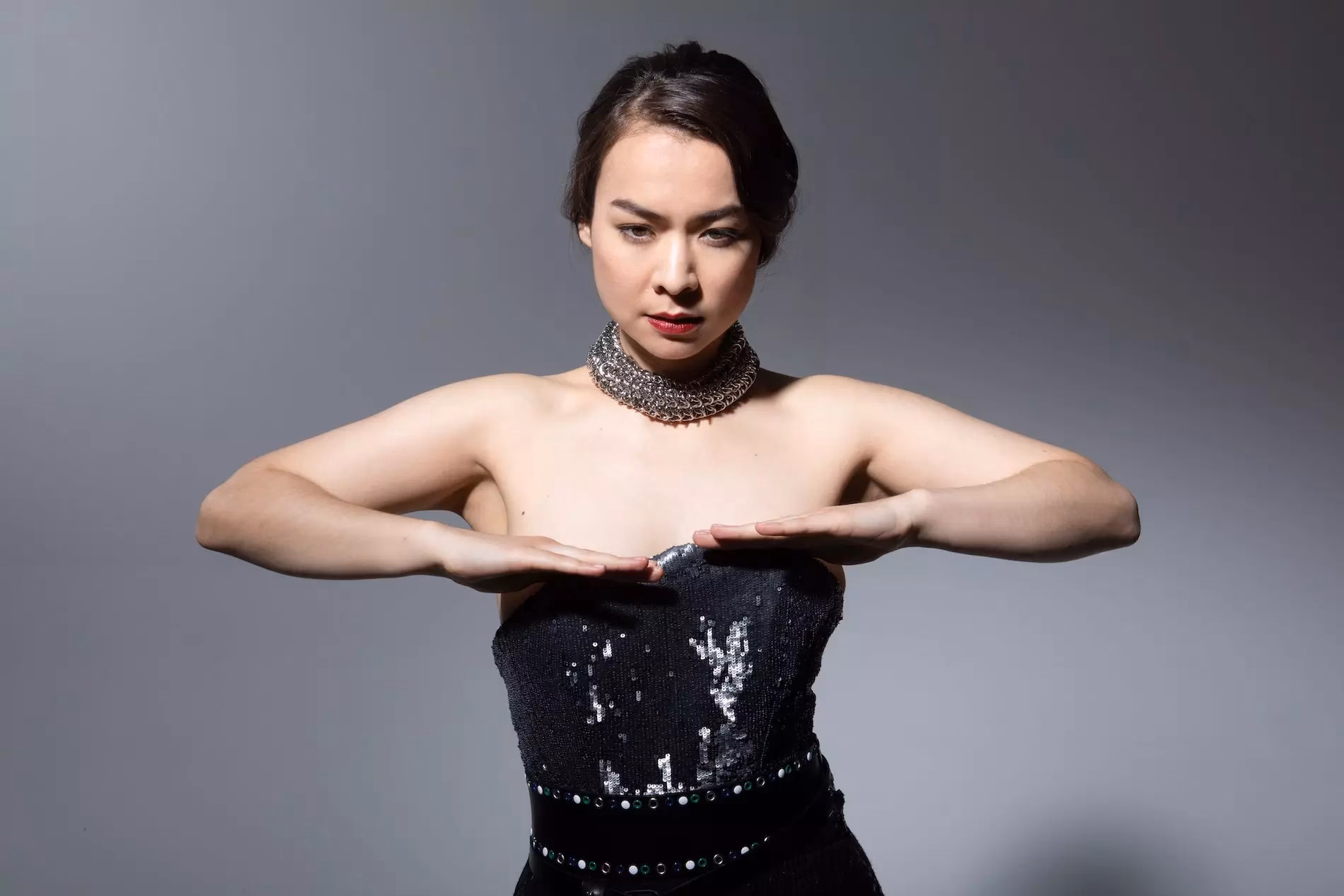 Listen: With “Bug Like An Angel,” Mitski Sears Everyday Images Into Your Brain