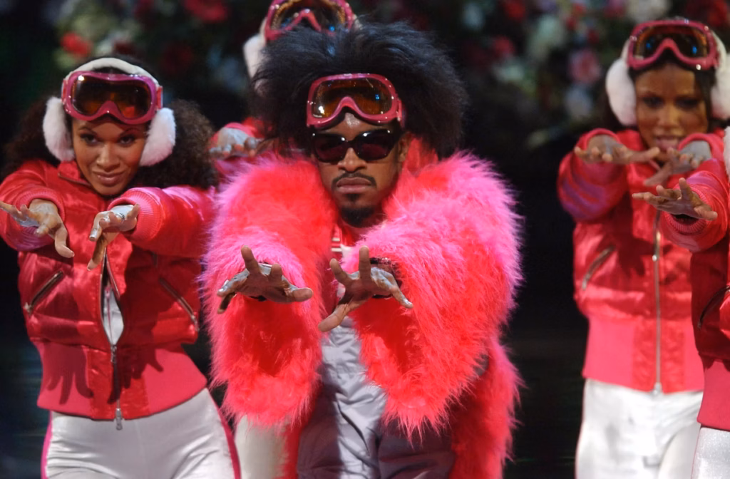 Outkast performing in 2003