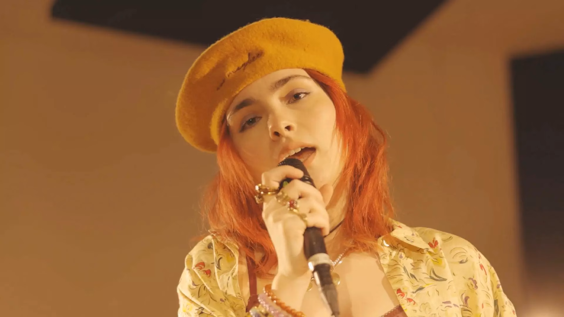 Press Play: Ava Maybee Offers Support To Those Struggling With Anxiety In This Vulnerable Performance Of “Puke”