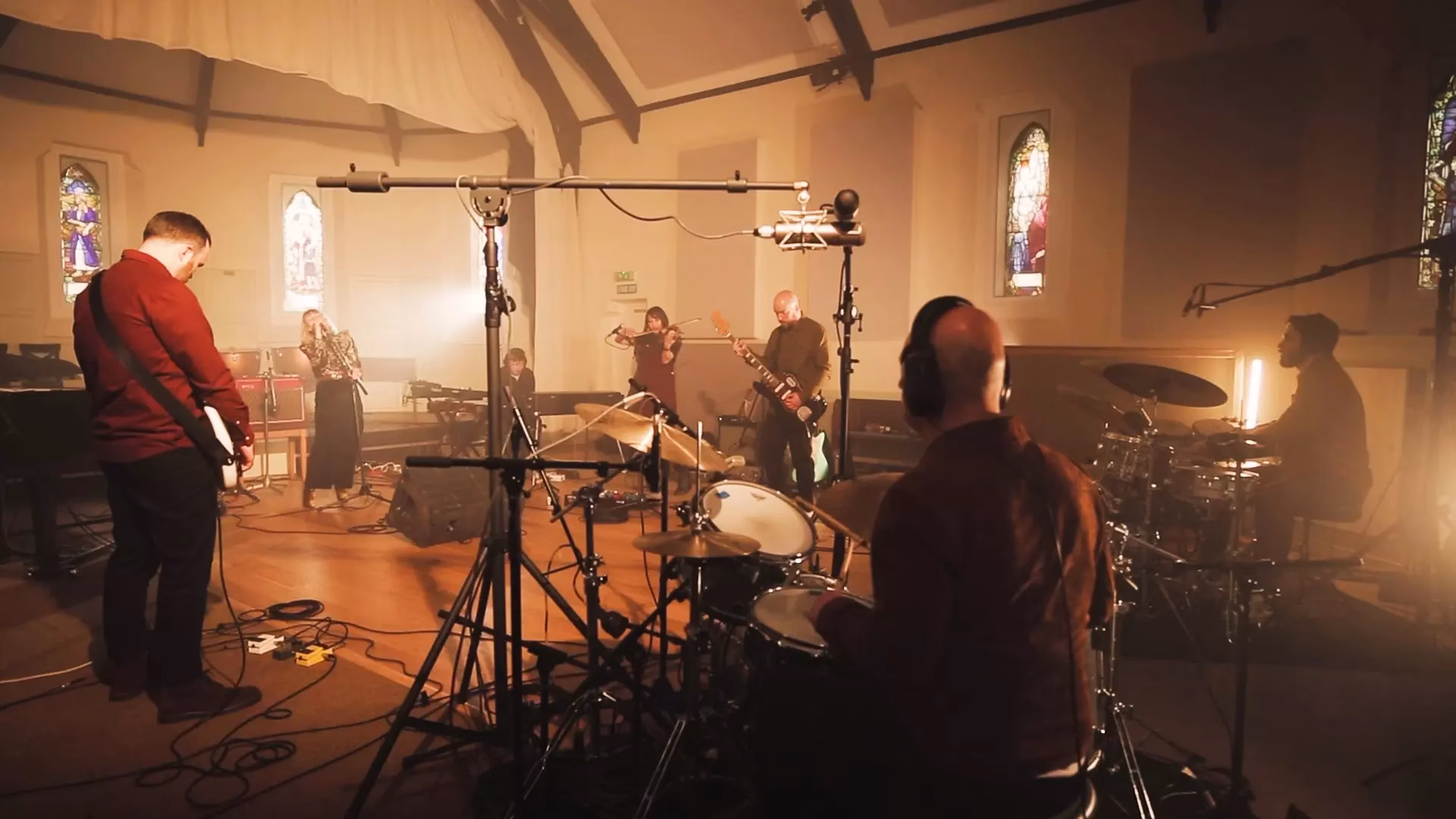 Press Play: Lanterns On The Lake Deliver A Rocking Performance Of “String Theory”