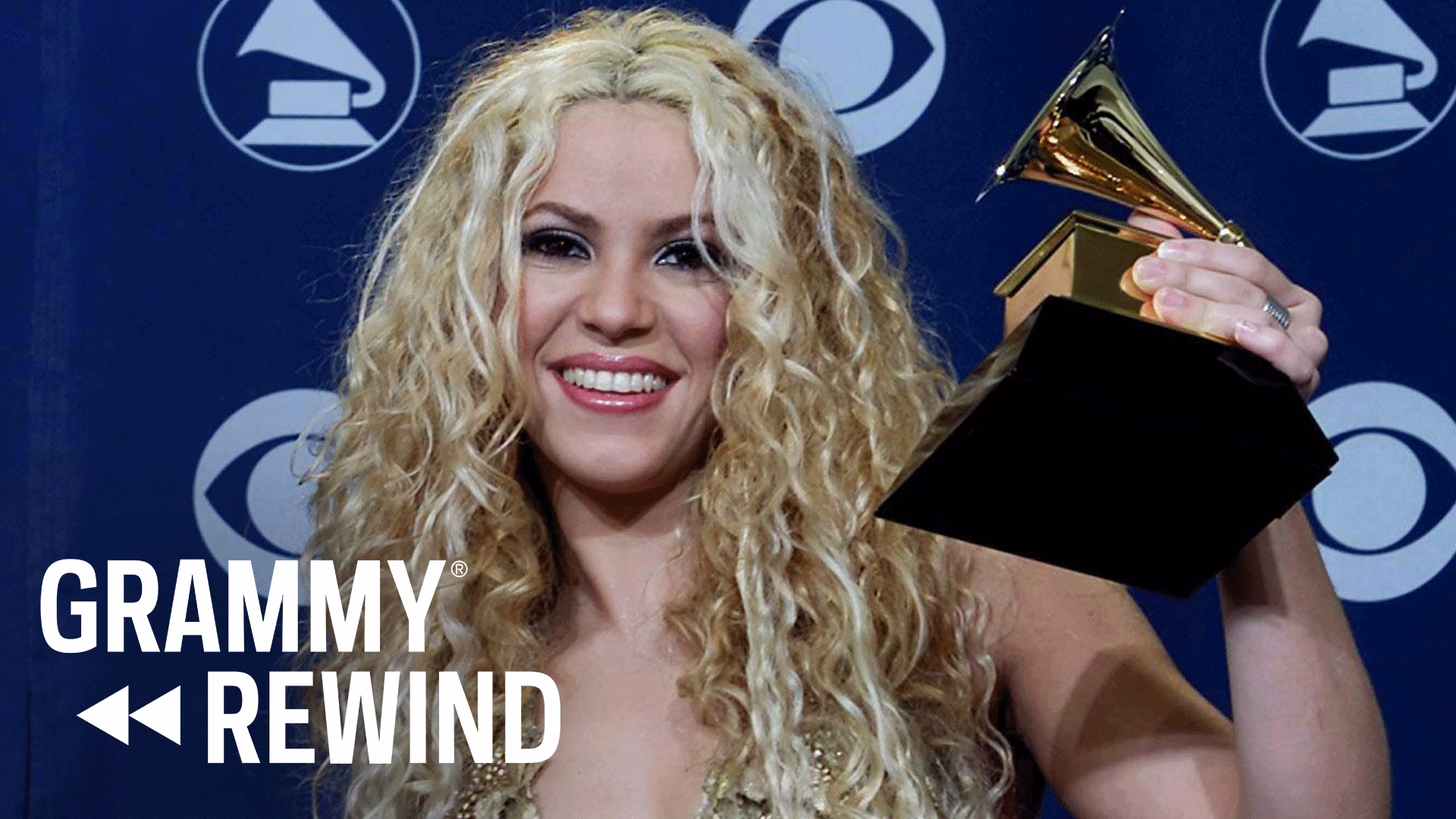 Watch Shakira Win Best Latin Pop Album In 2001 For ‘MTV Unplugged’ | GRAMMY Rewind