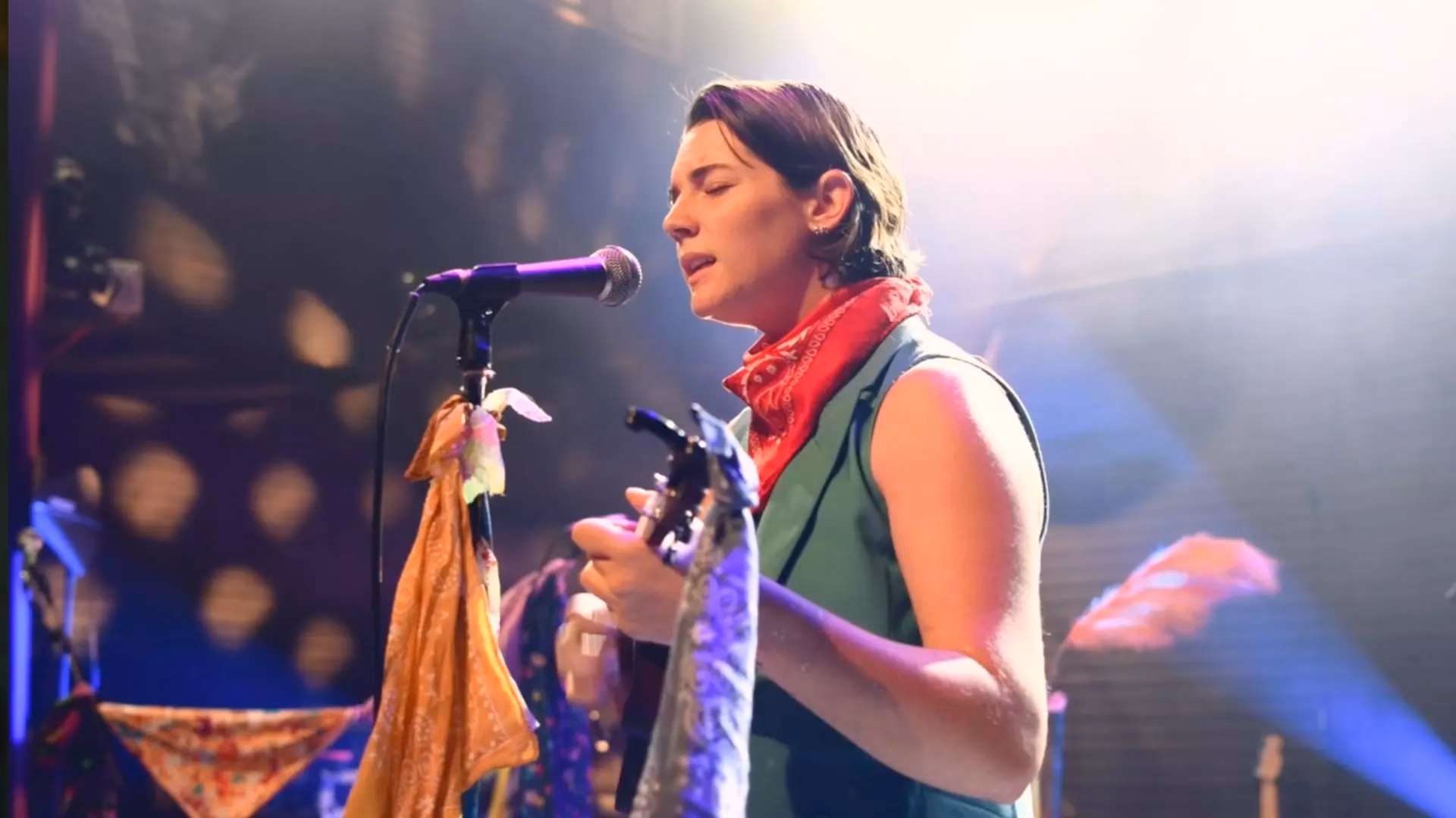 ReImagined At Home: Sammy Rae Scats Through A Bouncy Rendition Of Billy Joel’s “The River Of Dreams”