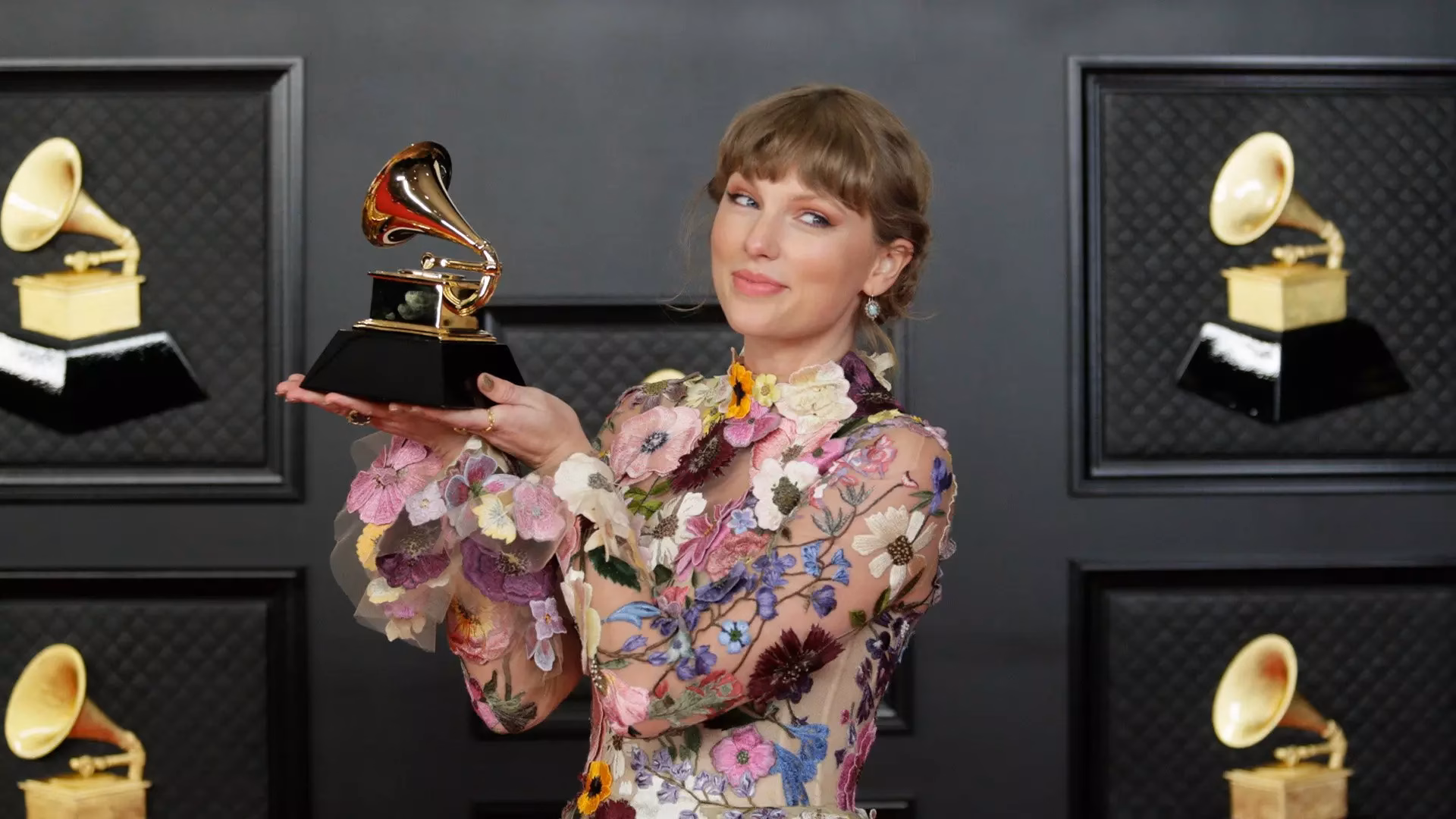 GRAMMY Rewind: Taylor Swift Thanks Joe Alwyn For Being Her Quarantine Co-Writer In Album Of The Year Acceptance Speech In 2021