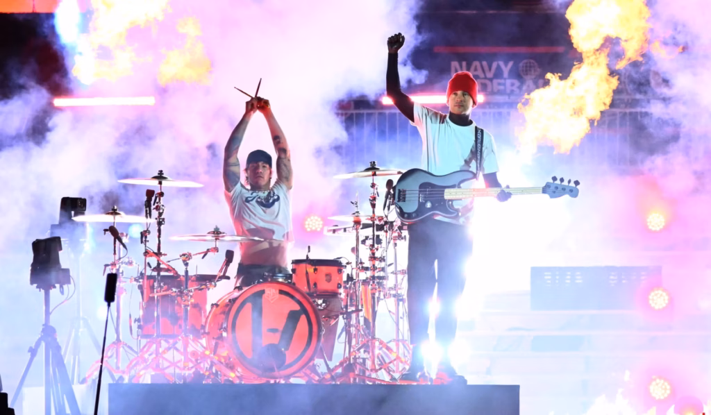 Twenty One Pilots performing in 2025