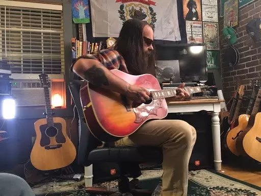 Quarantine Diaries: Arlo McKinley Is Crate Digging, Livestreaming With NASCAR’s Ryan Blaney & Preparing For 2021