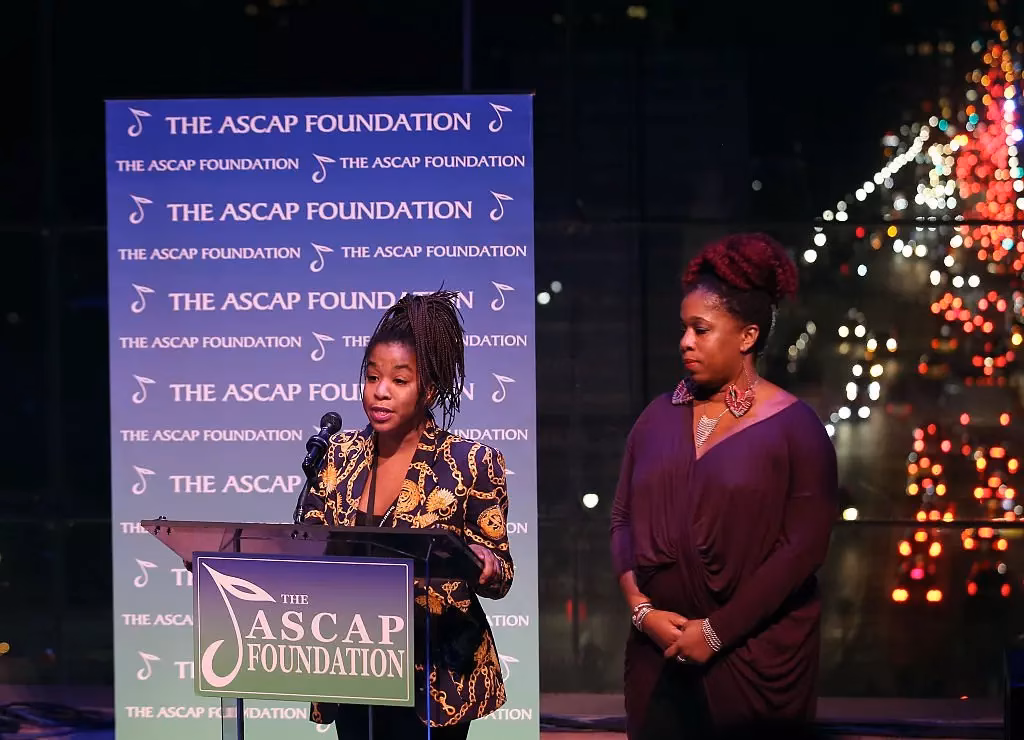 Asia & Nicole Ashford