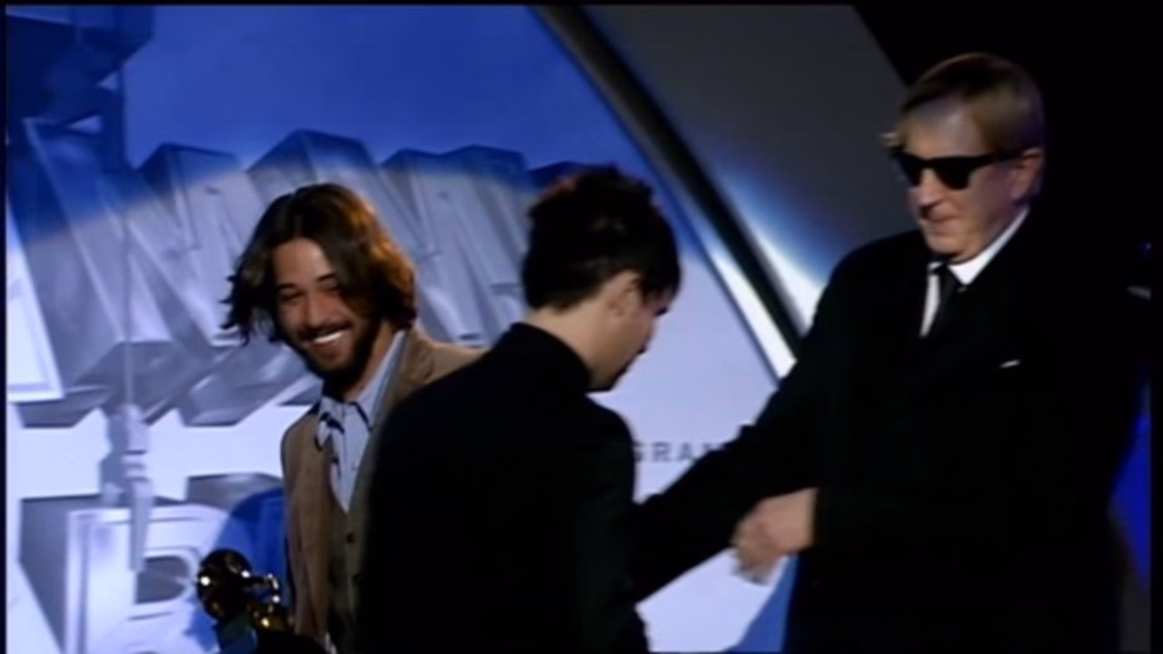 “The Weary Kind” Wins Best Song Written For Motion Picture, Television Or Other Visual Media