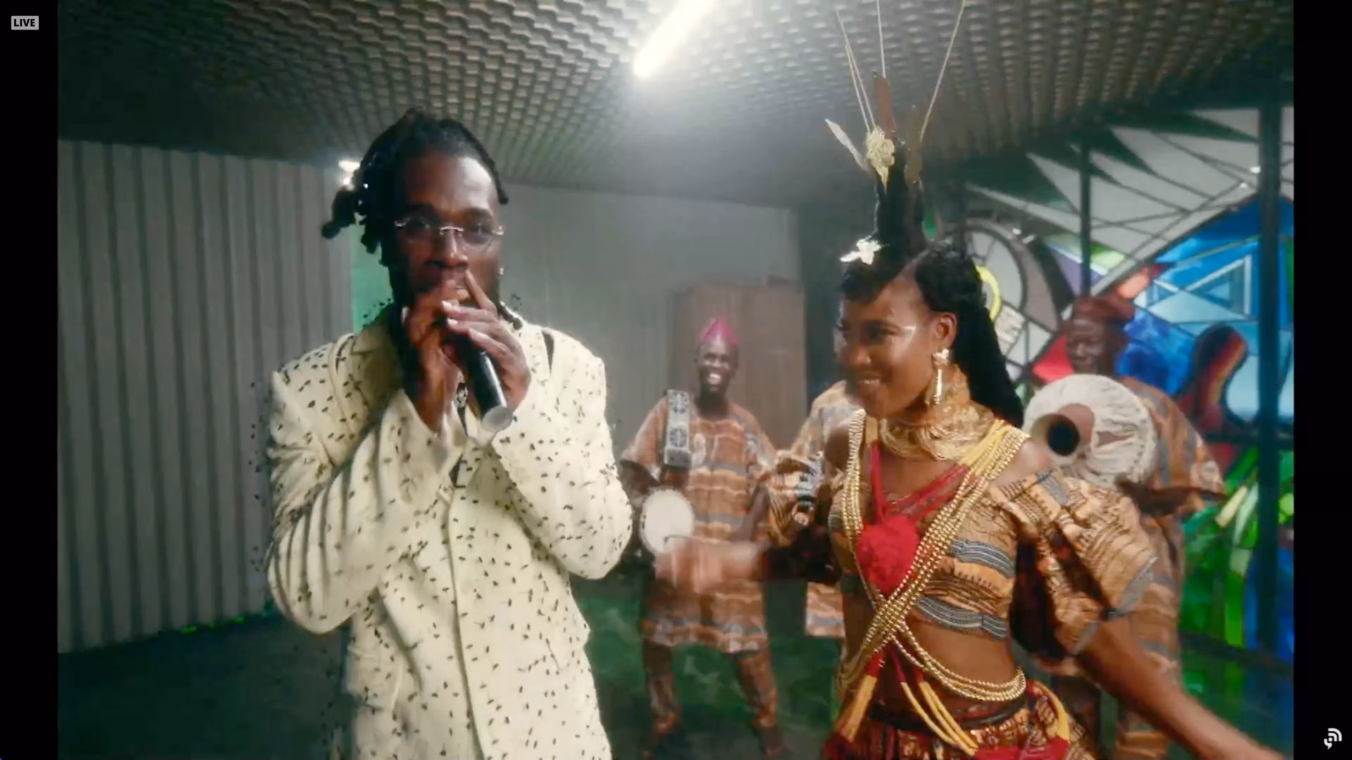 Watch Burna Boy Slay With Performance Of “Level Up,” “Onyeka” & “Ye” At 2021 GRAMMY Awards Premiere Ceremony
