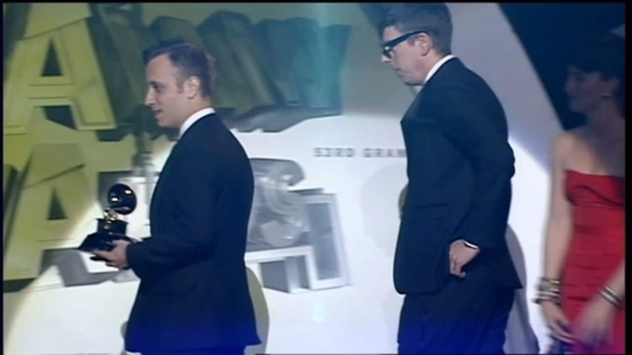 Black Keys Win Best Alternative Music Album