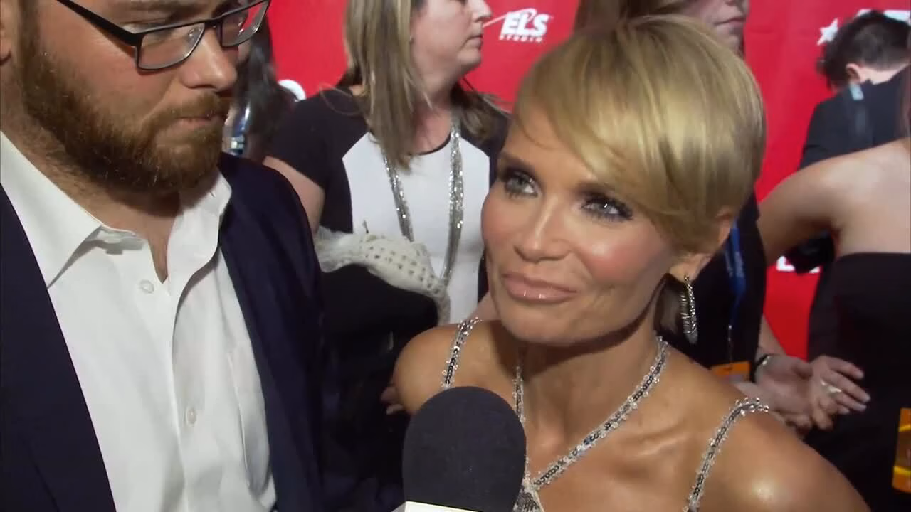 Kristin Chenoweth: Carole King’s Music Is “Not Just Dessert”