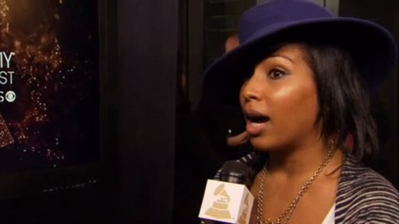 54th Nominations Concert Live Chat – Melanie Fiona