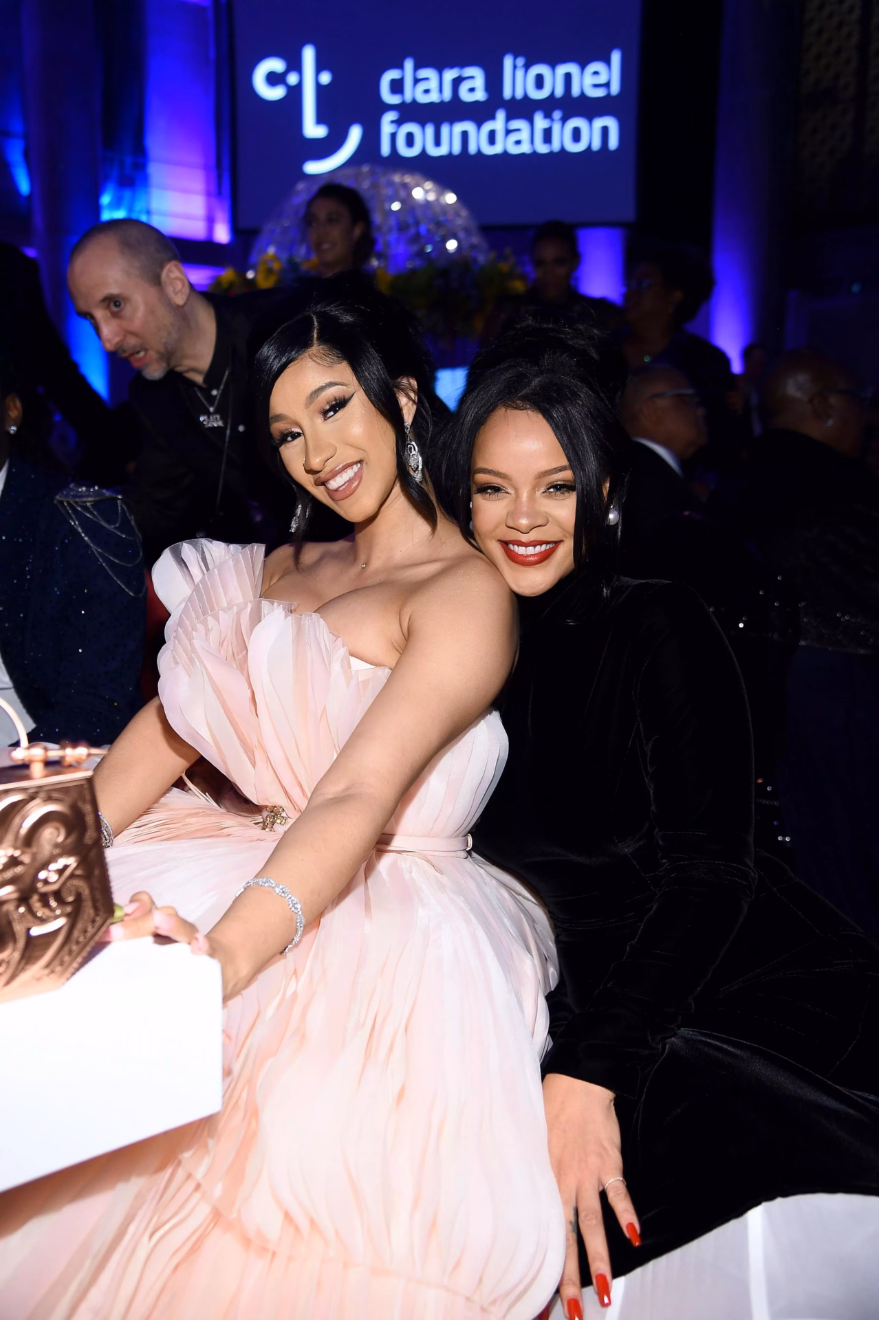 Cardi B & Rihanna