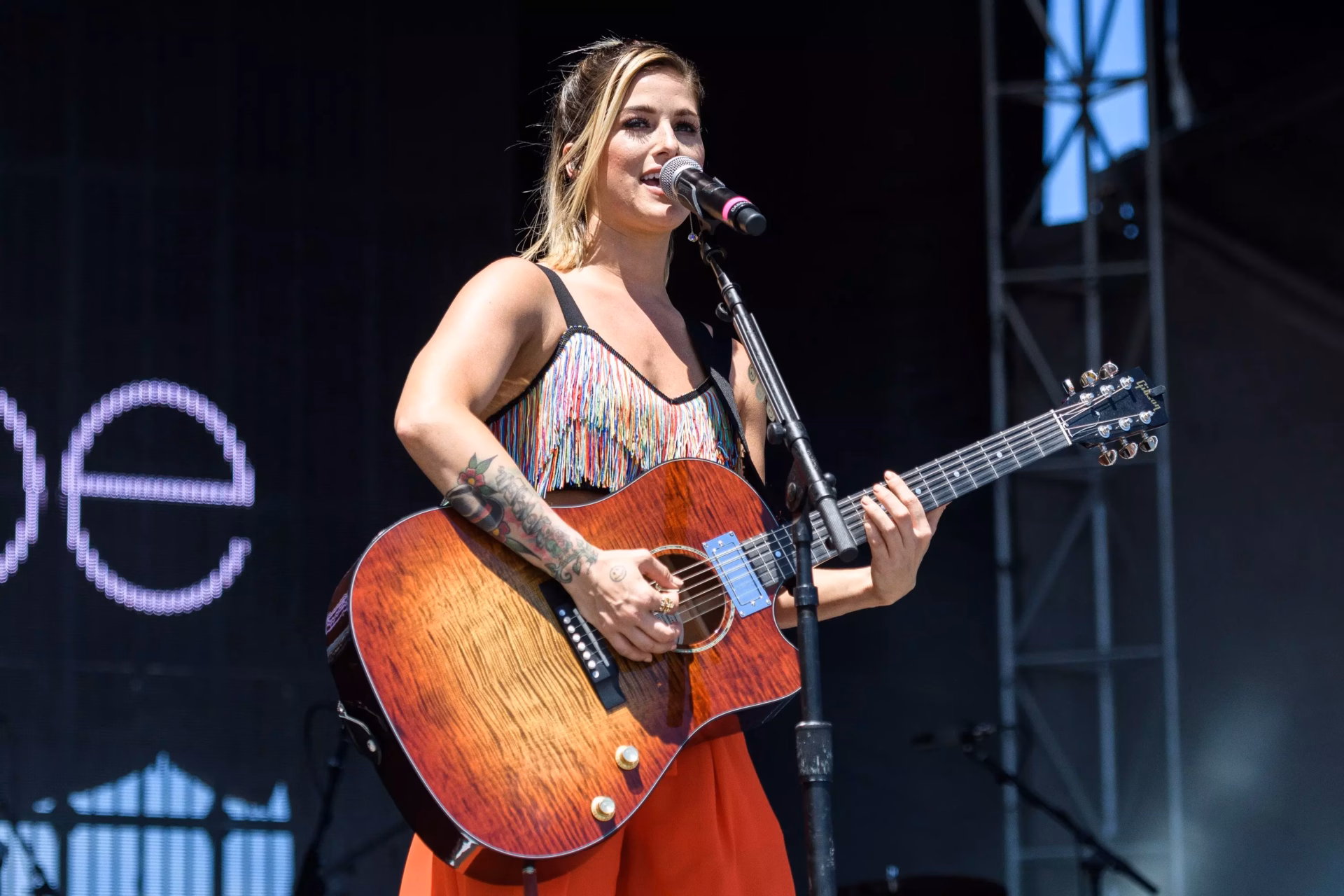 Cassadee Pope