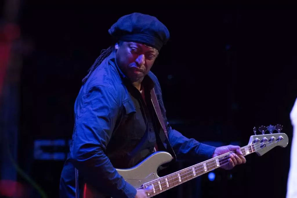 Darryl Jones
