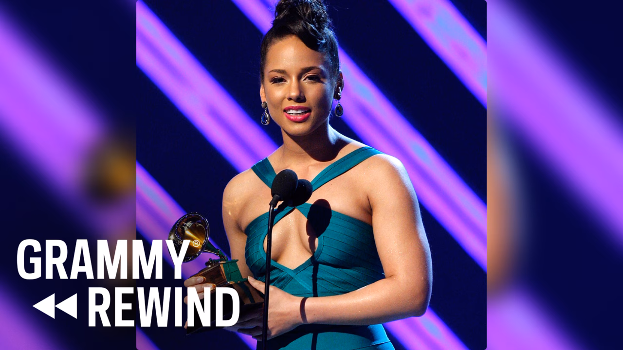 Watch Alicia Keys Win Best Female R&B Vocal Performance For “No One” In 2008 | GRAMMY Rewind