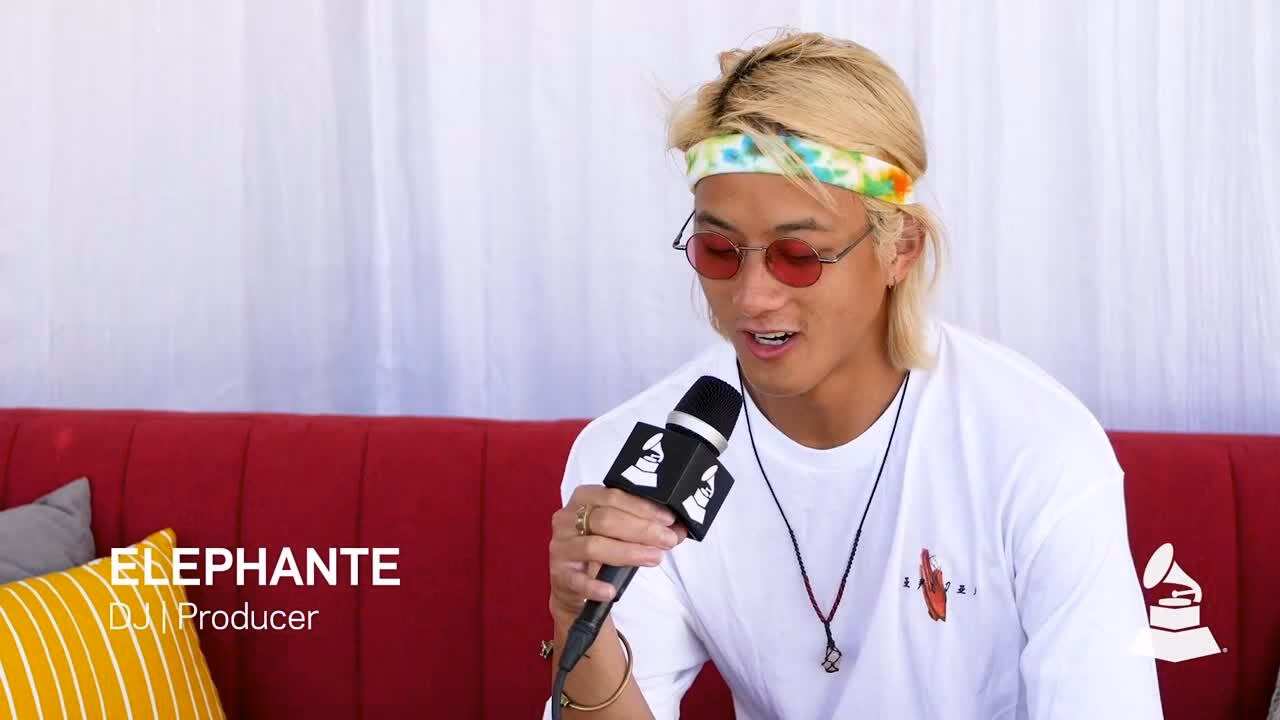 Elephante Talks “Diamond Days” & Staying Original | On The Road At Lollapalooza 2019