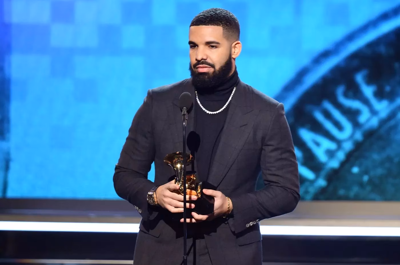 Drake Adds Shows At Las Vegas’ XS Nightclub As Part Of New Partnership