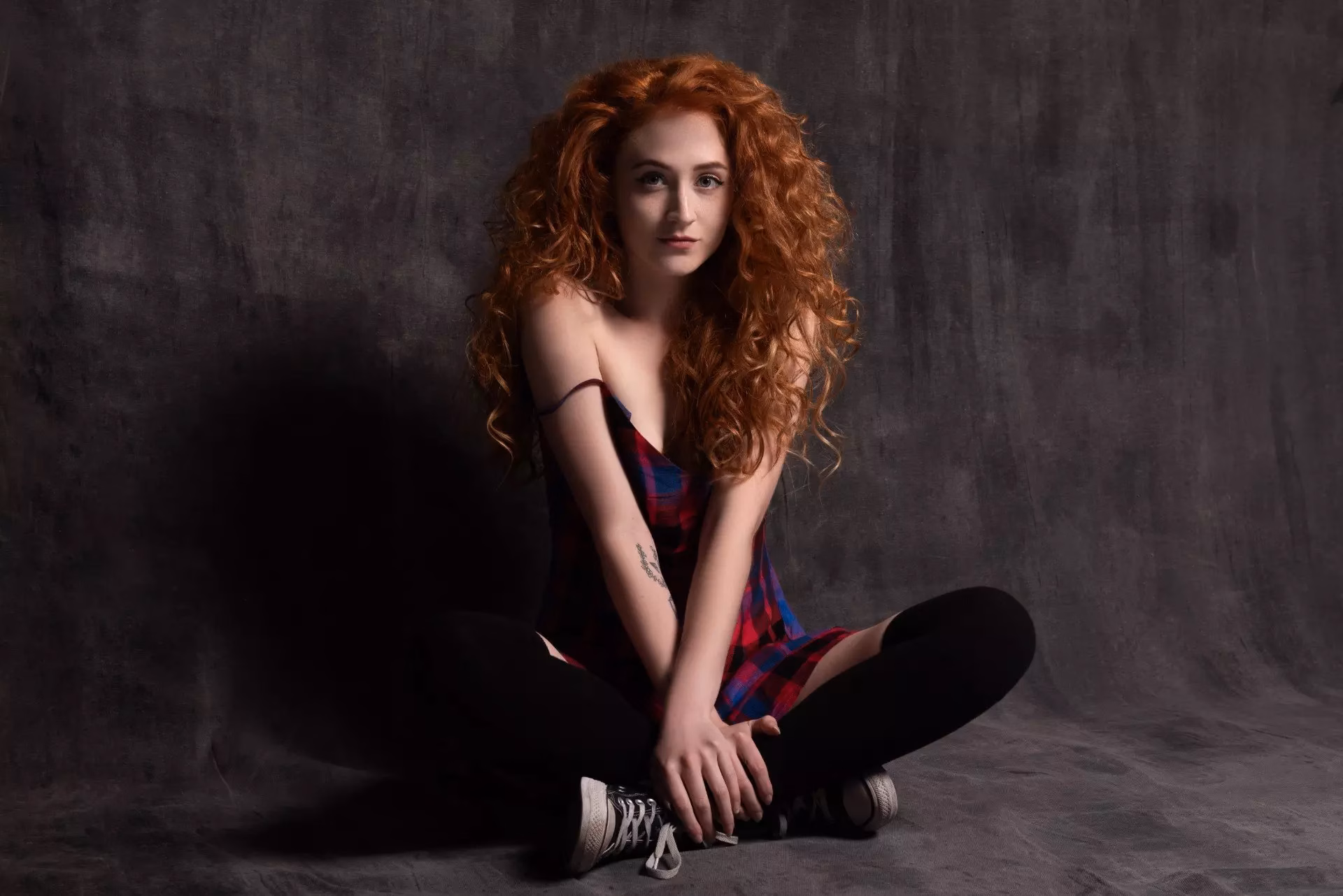 Quarantine Diaries: Janet Devlin Is FaceTiming With Friends & Listening To True-Crime Podcasts