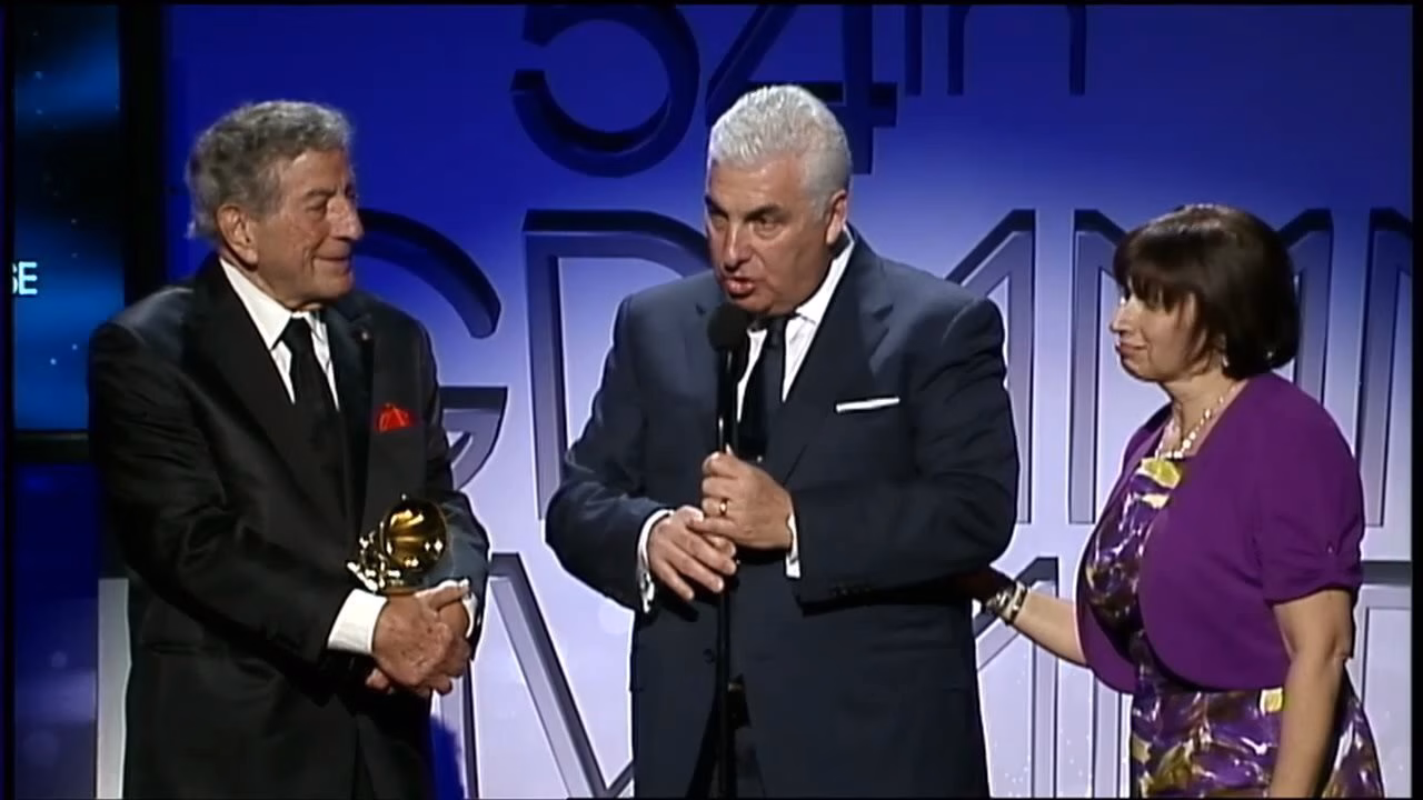 Tony Bennett, Amy Winehouse Win Best Pop/Duo Group Performance