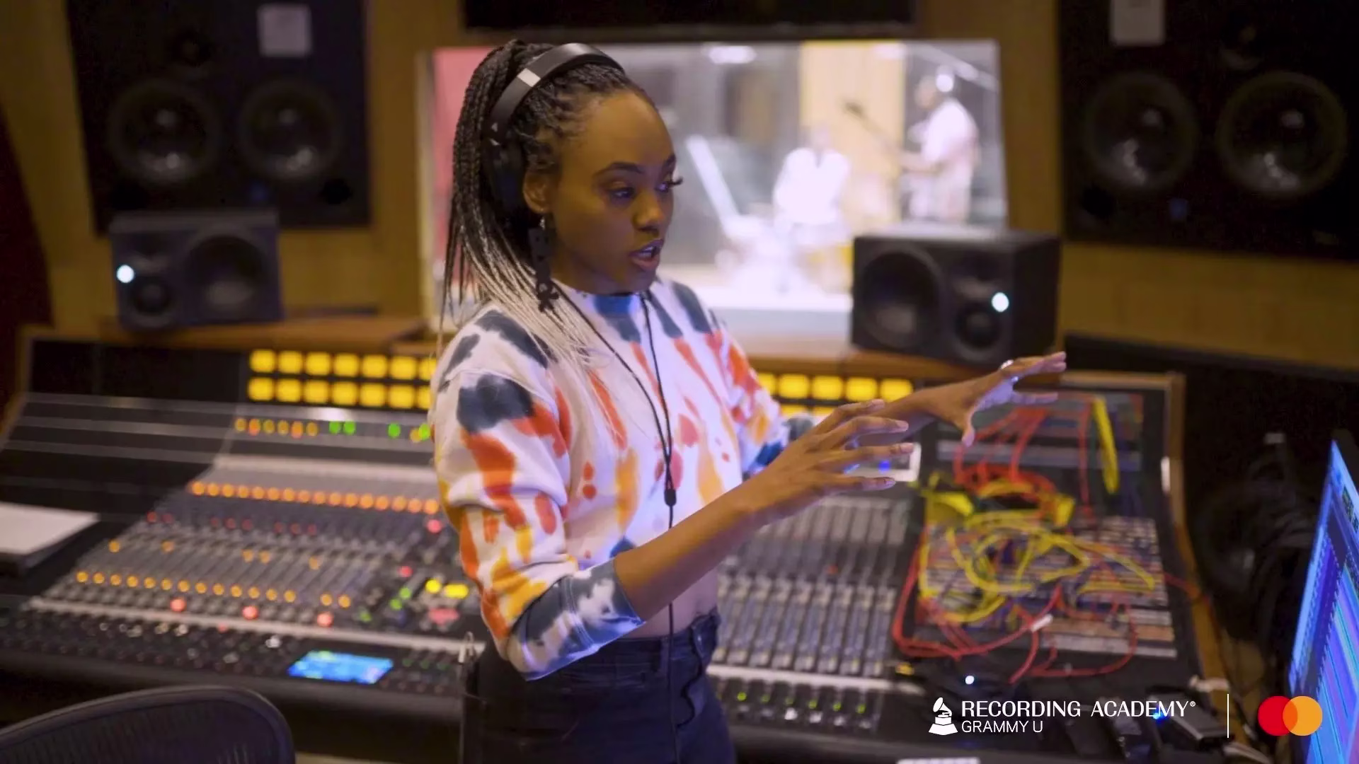 WATCH: Atlantic Records’ Senior Engineer Ebonie Smith Walks Through The Recording Process, Shares Studio Advice In GRAMMY U Masterclass