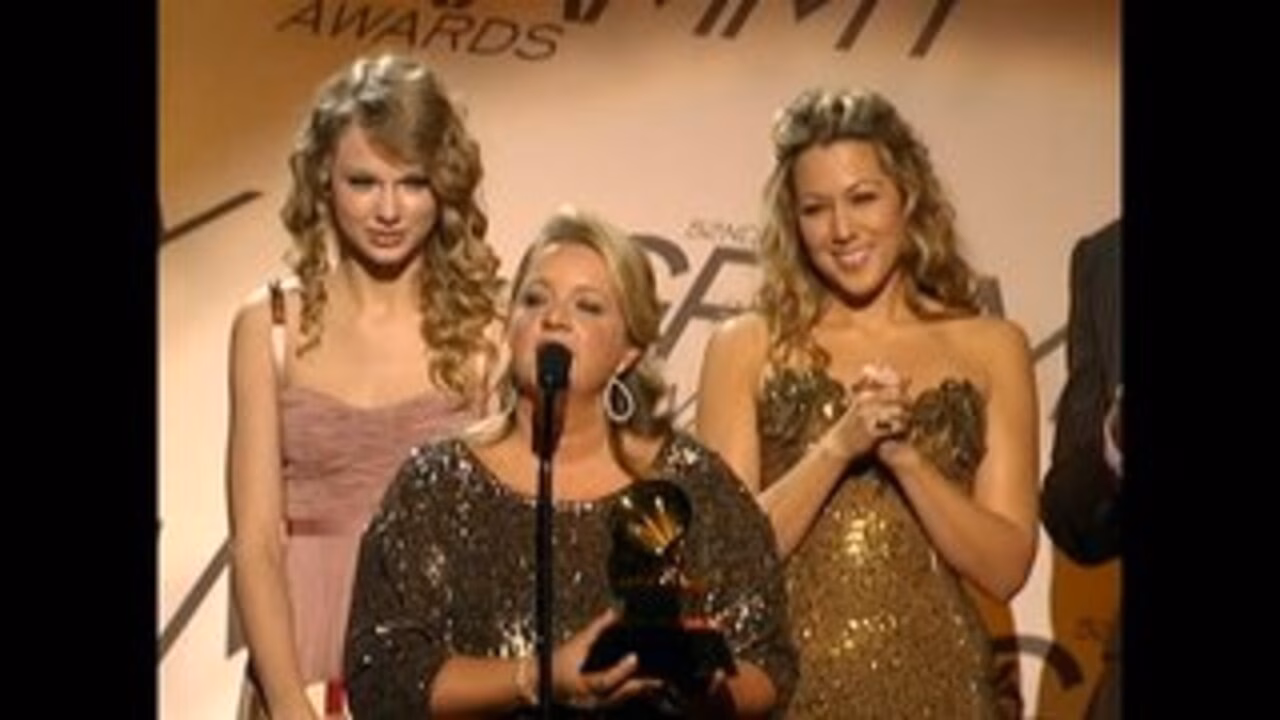 Taylor Swift Wins Best Country Song