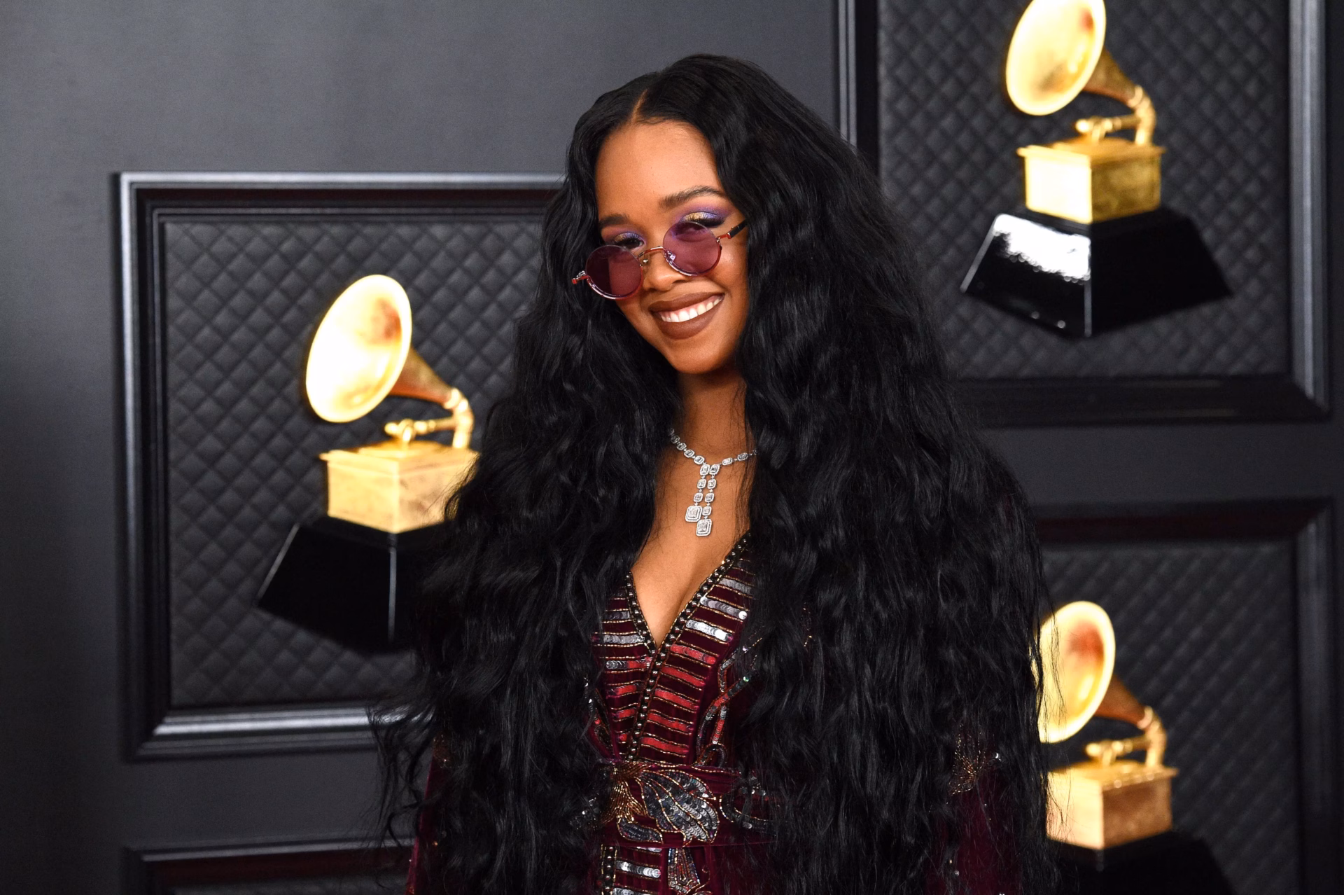 H.E.R. Wins GRAMMYs Song Of The Year For “I Can’t Breathe” | 2021 GRAMMY Awards Show