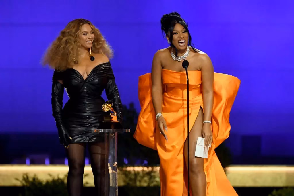 Megan Thee Stallion & Beyoncé Win Best Rap Song For “Savage Remix” | 2021 GRAMMY Awards Show