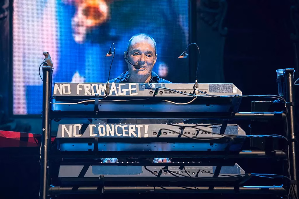 The Stranglers Keyboardist Dave Greenfield Dies At 71