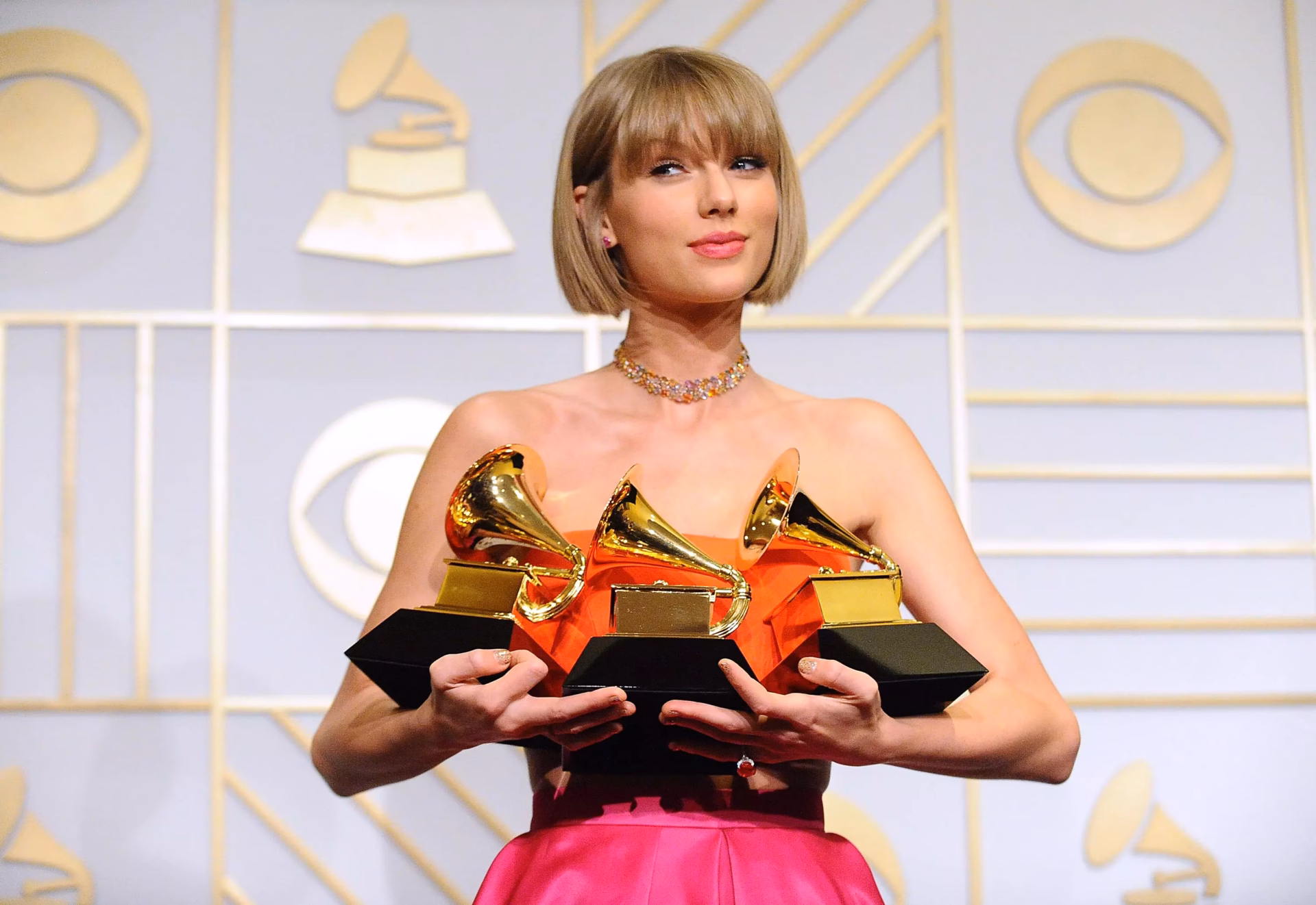 Taylor Swift Announces New Album, ‘Reputation’
