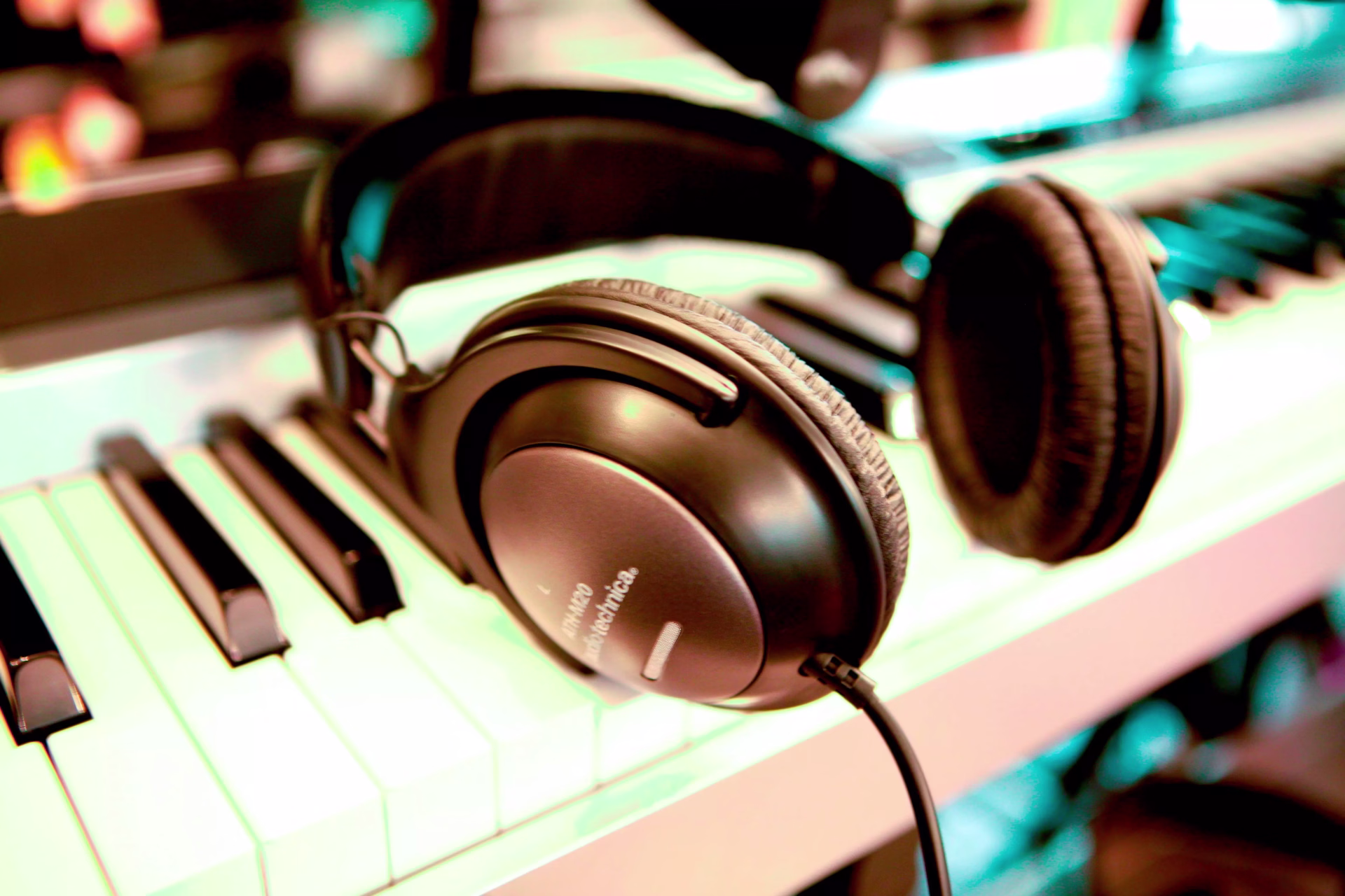 musicFIRSTCoalition Campaign Takes Aim At SiriusXM, YouTube