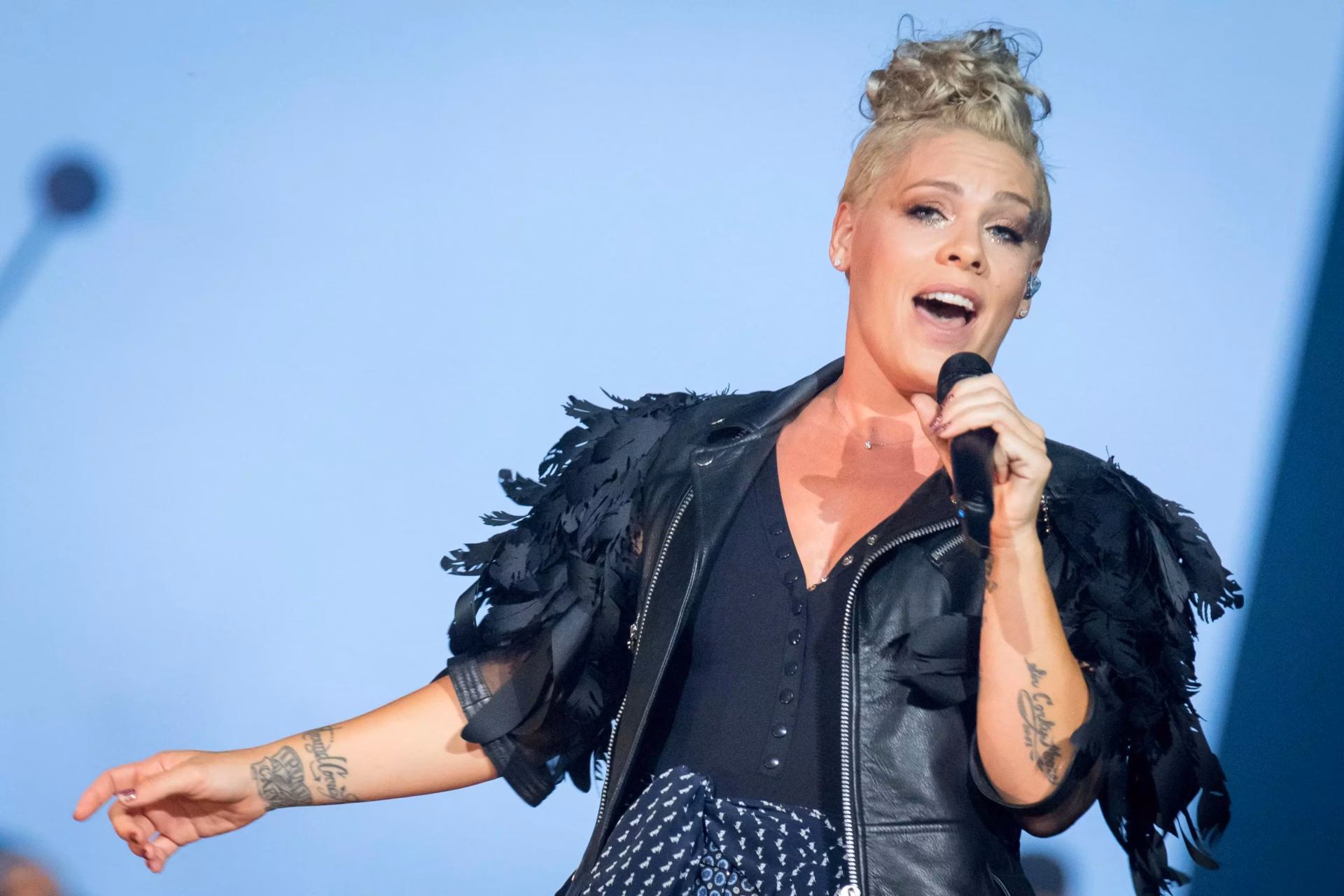 Pink Drops New Single, ‘Beautiful Trauma’ Album Artwork